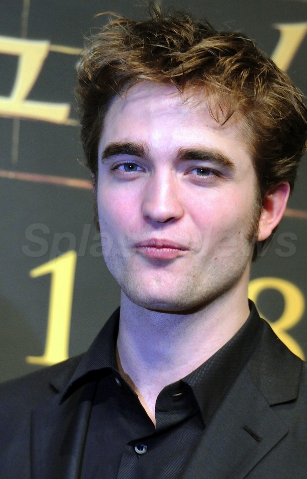 gallery_main-Robert-Pattinsonspl133326_002