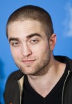 pattinsonlifephotocallberlin17022012 (3)