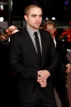 pattinsonliferedcarpetberlin2012 (1) (2)