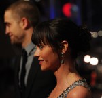 pattinsonliferedcarpetberlin2012 (6)