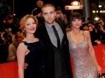 redcarpetberlinpattinsonlife2012 (30)