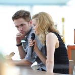 LGJCANNES24052012PATTINSONLIFE (27)