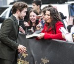 Pattinsonlife102212 (8)