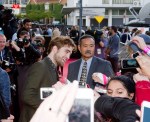 pattinsonlifesydney10222012-10 (10)