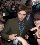 pattinsonlifesydney10222012-10 (15)
