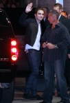pattinsonlifeKimmelarrival (6)