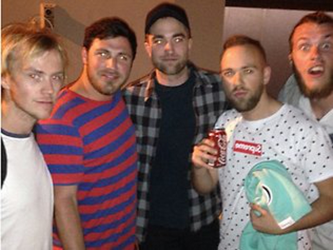 NewpicofRobertPattinsonatbigdayoutAdelaide-zoomed