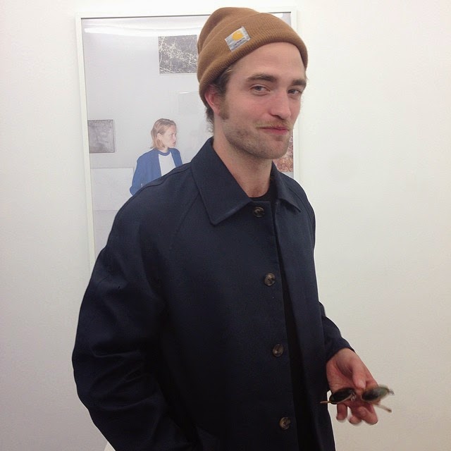 10729413_658534697596648_1448323897_n